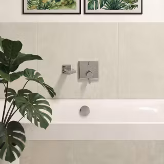 4507810-VWKQT7bRwSwpnm4BM24a4fwf-Badewanne