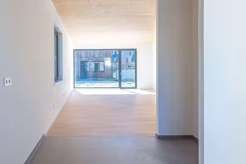 5236744-dV9iga87zhCpRtonWseTfv6P-Hauskauf_Berlin_Pankow__Wohnzimmer_0775_1-5