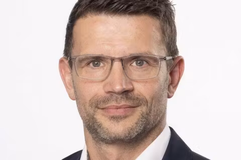 79366-aU9utKzWhSrtrdZh5qPMKWNf-Stefan-Prill-2_Bildgrose-andern