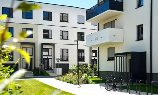 resized_reihenhaeuser-27A-C-eigentumswohnungen-106-115-quartier-hugos-bonava.jpeg_0