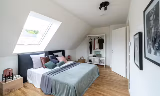 schlafzimmer-neuseengaerten-stoermthaler-see-bonava_1600x960