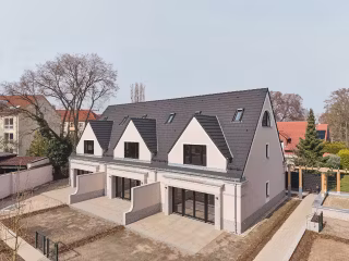 5211749-QoSRNG1b6x6NkYzwYDRqDEP8-DJI_20260324122338_0014_D