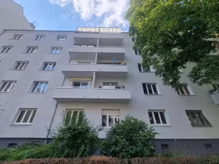 4890021-19sMnDjm1y1Jh2Gkmn28c5rH-B.1.4_-114