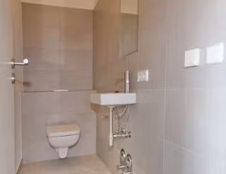 1737595-sncUzRbdFd3f13e7dTTBVMb1-Gaste-WC-1