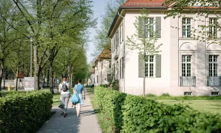 Das-Waldpanorama-ist-Teil-des-beliebten-Ludwig-Hoffmann-Quartiers-in-Berlin-Buch_NBK